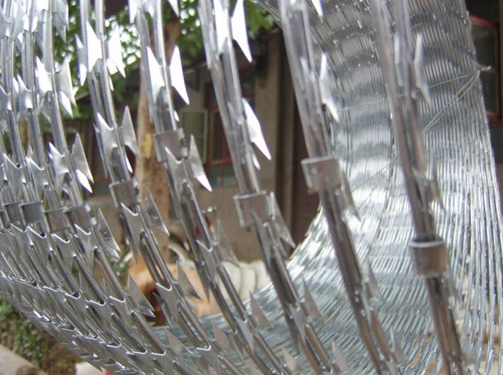 BEST Hardware razor wire