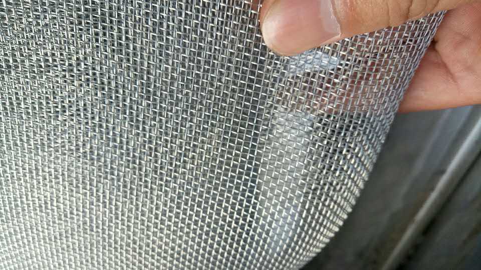 GALVANIZED WINDOW SCREEN