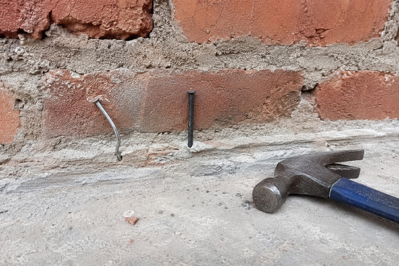 concrete nail hardness and regular nail bending risk