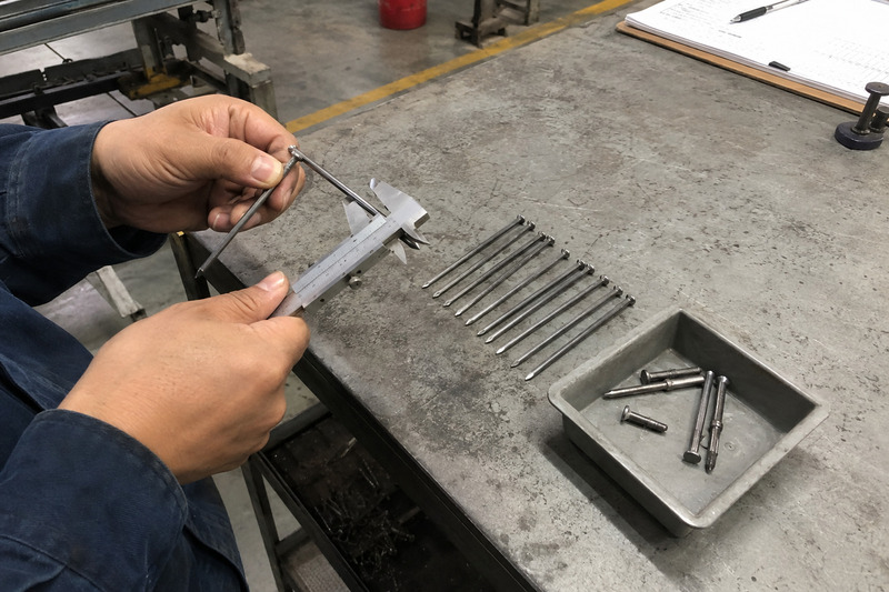 nail making machine quality control for nail length head and point
