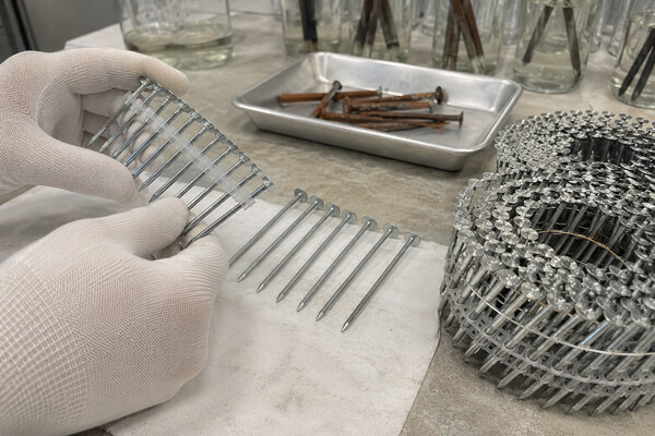Roofing Nails vs Coil Nails durability and corrosion resistance